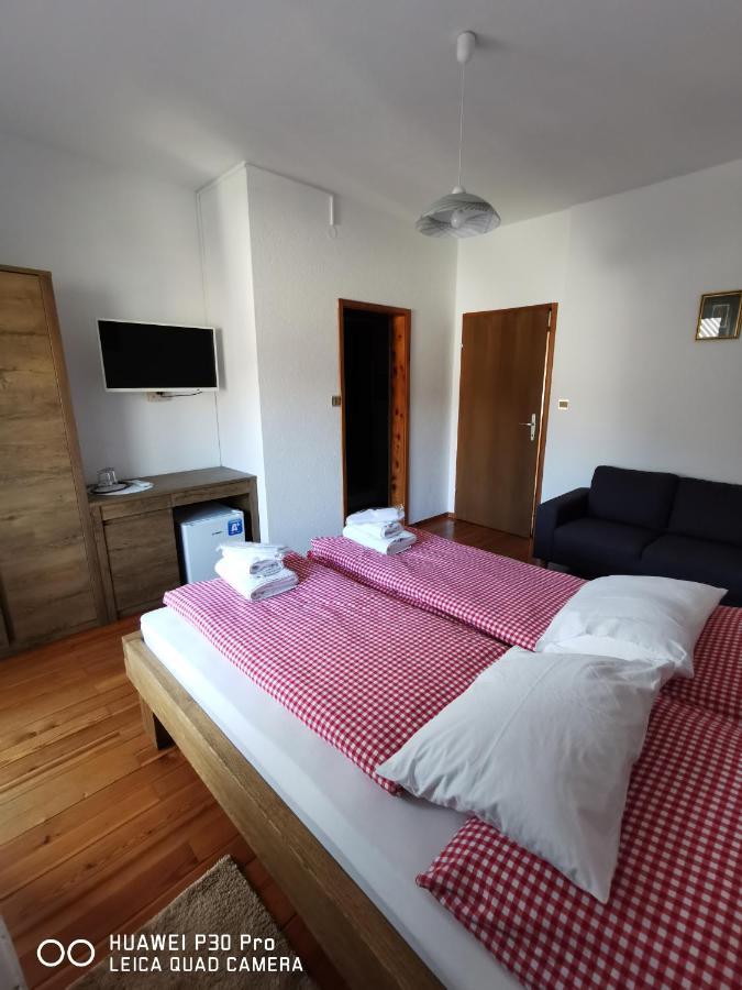 Tourist farm Anž'k Villa Bled Exteriör bild